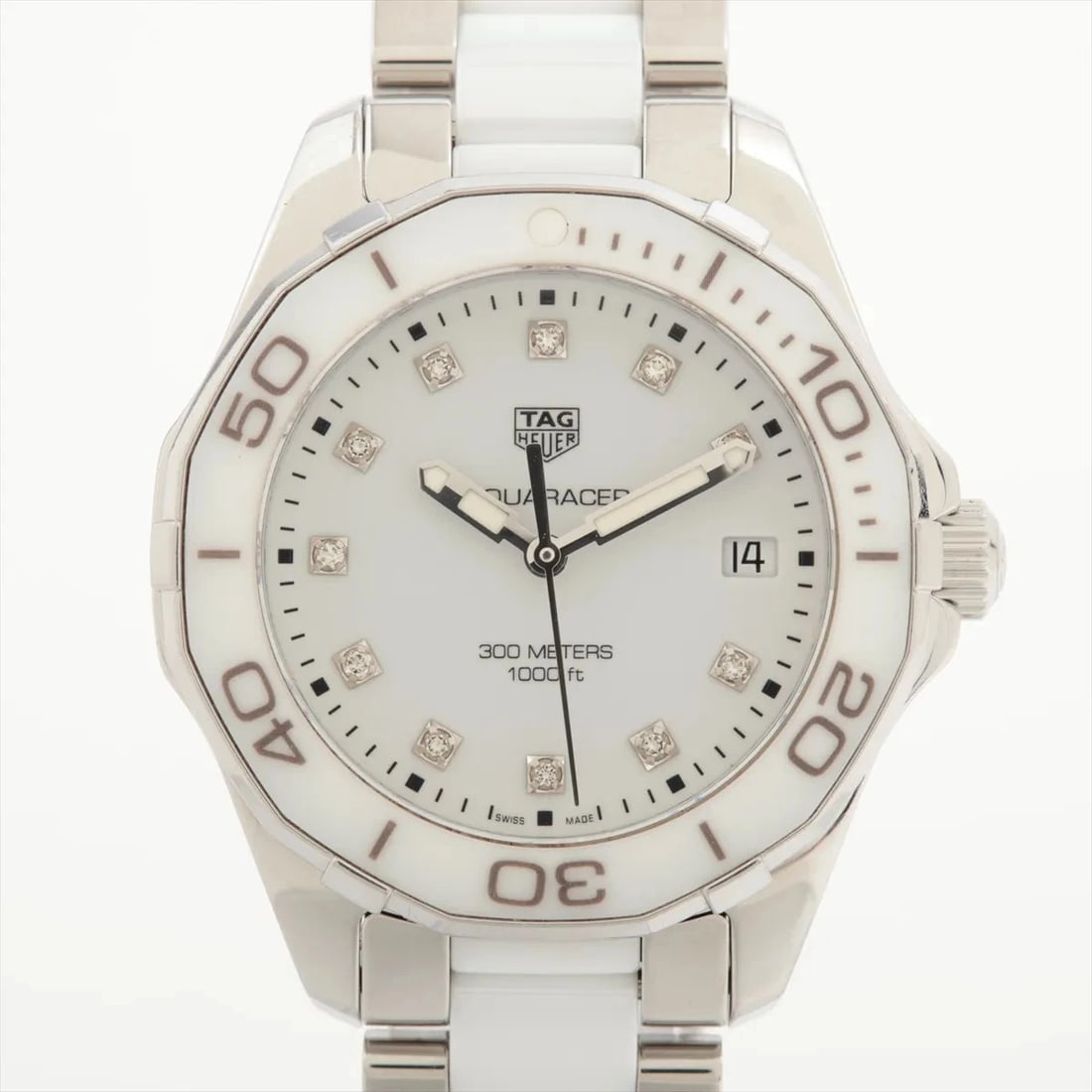 TAG HEUER AQUA CE?SS QZ WHITE DIAL WATCH: Tag Heuer Aqua Ce?Ss Qz White Dial Watch Brand: TAG Heuer Type/Style: Wristwatch Material: CE?SS Color: Dial Color White Size: Case:W1.2 x H1.2inch / W34 x H34 Circumference of Wrist:6.9inch / 17.5
