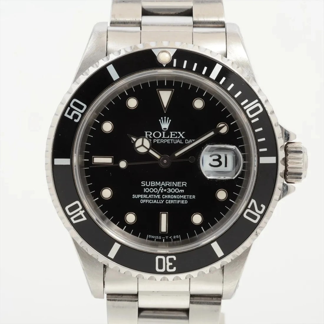 ROLEX SUBMARINER DATE SS AT BLACK DIAL WATCH: Rolex Submariner Date Ss At Black Dial Watch Brand: Rolex Type/Style: Wristwatch Material: SS Color: Dial Color Black Size: Case:W1.6 x H1.6inch / W40 x H40 Circumference of Wrist:6.5inch / 16.5 A