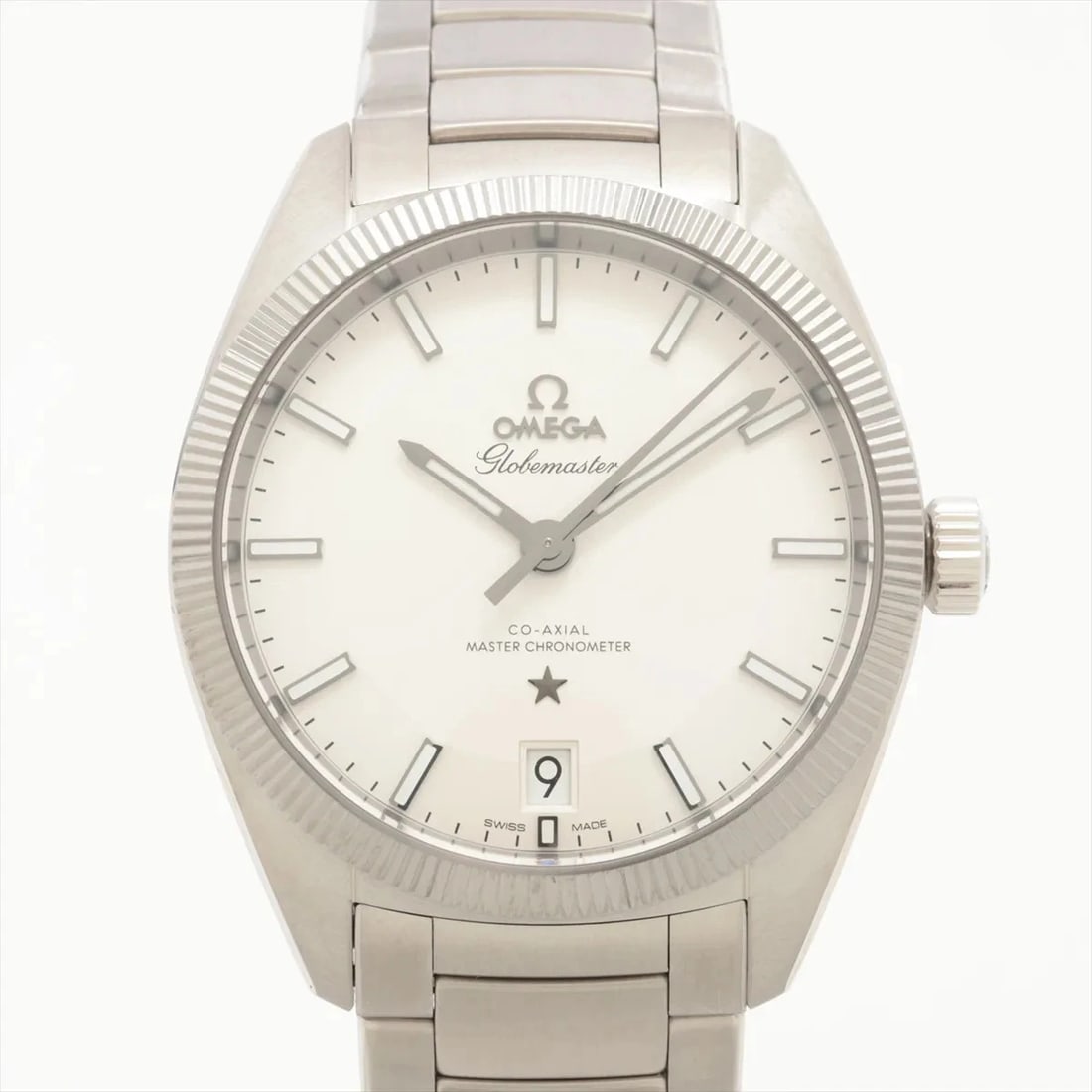OMEGA CONSTELLATION GLOBEMASTER SS AT SILVER WATCH: Omega Constellation Globemaster Ss At Silver Watch Brand: Omega Type/Style: Wristwatch Material: SS Color: Dial Color Silver Size: Case:W1.2 x H1.2inch / W39 x H39 Circumference of Wrist:6.7inch / 17 