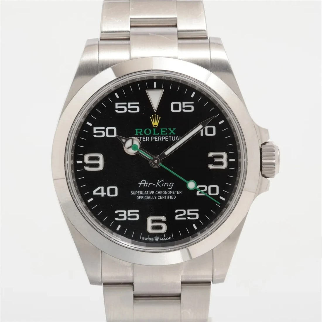 ROLEX AIR-KING SS AT BLACK DIAL WATCH: Rolex Air-King Ss At Black Dial Watch Brand: Rolex Type/Style: Wristwatch Material: SS Color: Dial Color Black Size: Case:W1.6 x H1.6inch / W40 x H40 Circumference of Wrist:7.3inch / 18.5 Accessor