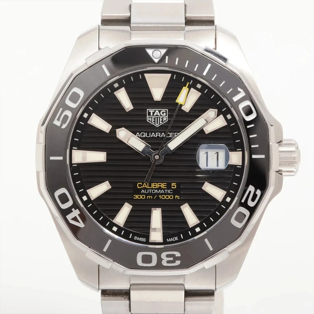 TAG HEUER AQUA RACER SS AT BLACK DIAL WATCH: Tag Heuer Aqua Racer Ss At Black Dial Watch Brand: TAG Heuer Type/Style: Wristwatch Material: SS Color: Dial Color Black Size: Case:W1.6 x H1.6inch / W43 x H43 Circumference of Wrist:5.7inch / 14.5