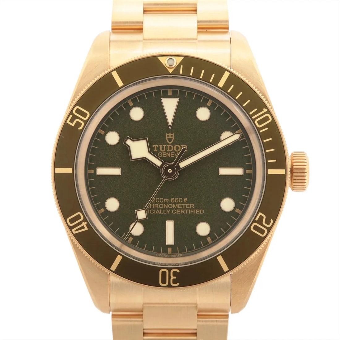 TUDOR BLACK BAY YG AT GREEN WATCH: Tudor Black Bay Yg At Green Watch Brand: Tudor Type/Style: Wristwatch Material: YG Color: Dial Color Green Size: Case:W1.2 x H1.2inch / W39 x H39 Circumference of Wrist:7.5inch / 19 Accessories: N