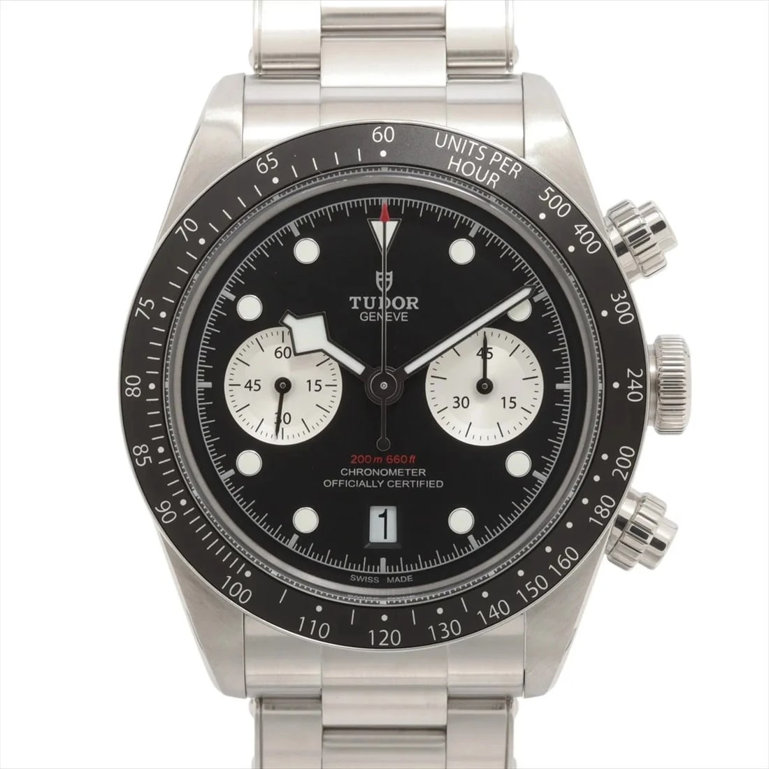 TUDOR BLACK BAY CHRONO SS AT BLACK DIAL WATCH: Tudor Black Bay Chrono Ss At Black Dial Watch Brand: Tudor Type/Style: Wristwatch Material: SS Color: Dial Color Black Size: Case:W1.6 x H1.6inch / W41 x H41 Circumference of Wrist:8.1inch / 20.5
