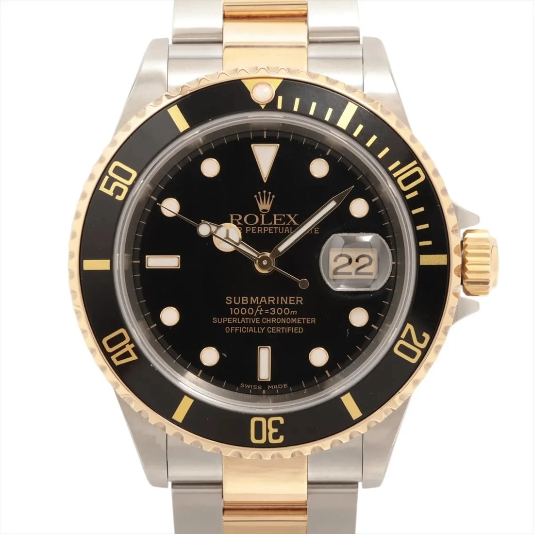 ROLEX SUBMARINER DATE AT BLACK DIAL WATCH: Rolex Submariner Date At Black Dial Watch Brand: Rolex Type/Style: Wristwatch Material: SS?YG Color: Dial Color Black Size: Case:W1.6 x H1.6inch / W40 x H40 Circumference of Wrist:7.5inch / 19 Acc