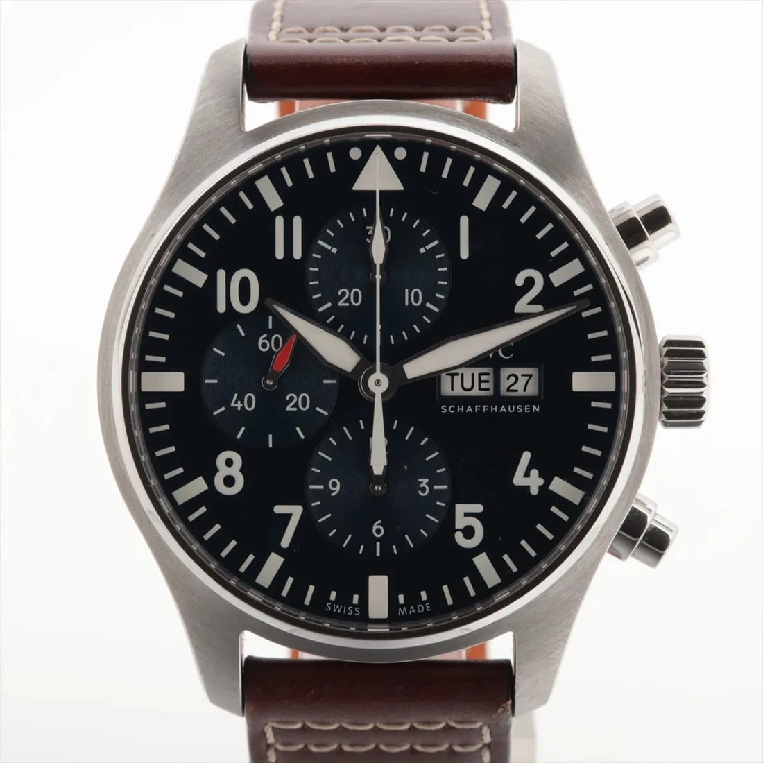 IWC PILOT WATCH SS & LEATHER AT BLUE DIAL WATCH: Iwc Pilot Watch Ss & Leather At Blue Dial Watch Brand: IWC Type/Style: Wristwatch Material: SS & Leather Color: Dial Color Blue Size: Case:W1.6 x H1.6inch / W40 x H40 Circumference of Wrist:7.5inch /