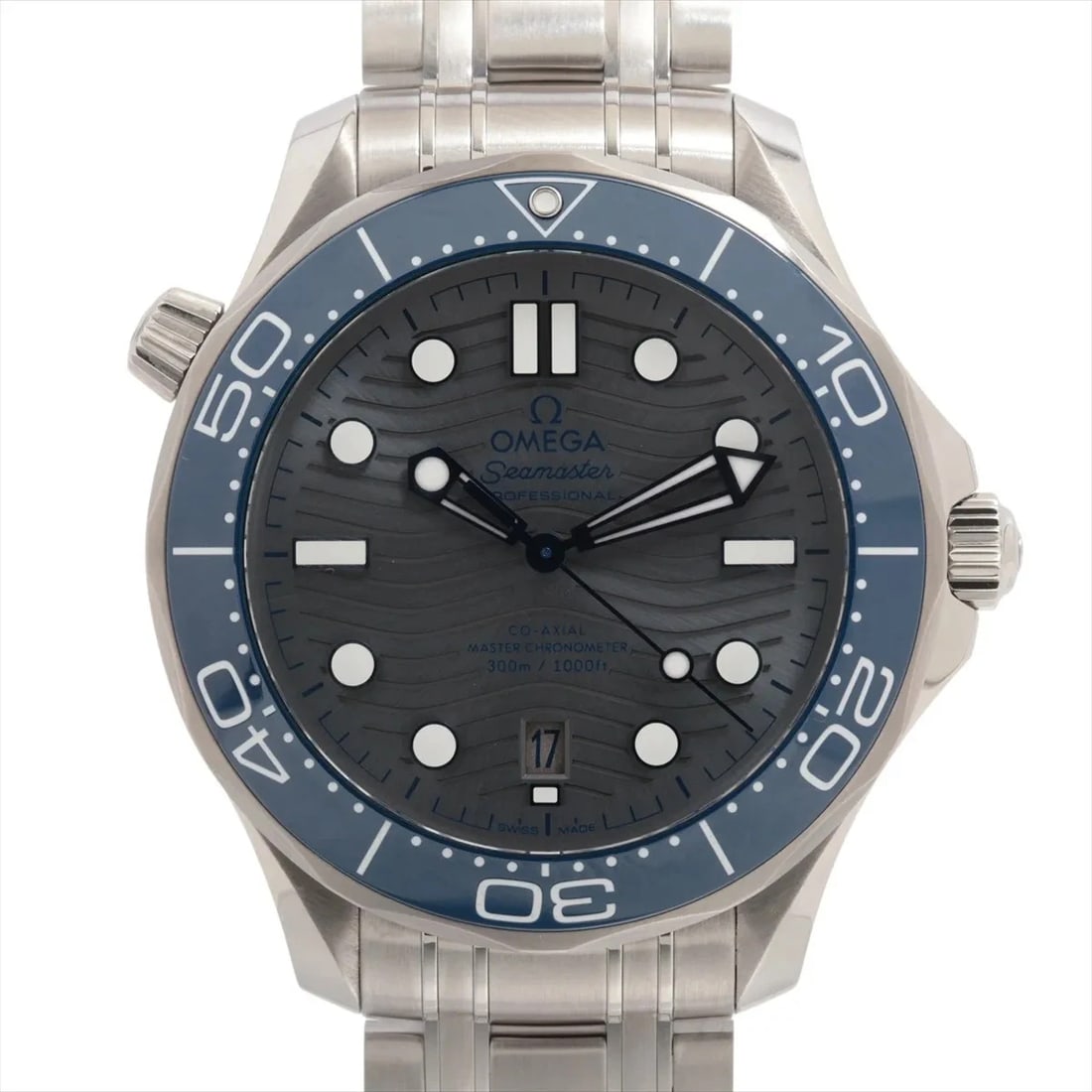 OMEGA SEAMASTER DIVER CO-AXIAL MASTER CHRONOMETER SS WATCH: Omega Seamaster Diver Co-Axial Master Chronometer Ss Watch Brand: Omega Type/Style: Wristwatch Material: SS Color: Dial Color Gray Size: Case:W1.6 x H1.6inch / W42 x H42 Circumference of Wrist:7.5inch
