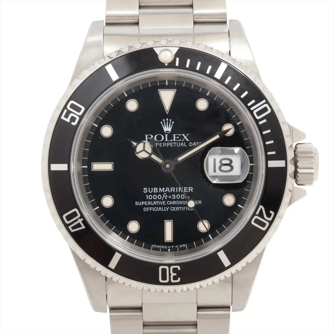ROLEX SUBMARINER DATE SS AT BLACK DIAL WATCH: Rolex Submariner Date Ss At Black Dial Watch Brand: Rolex Type/Style: Wristwatch Material: SS Color: Dial Color Black Size: Case:W1.6 x H1.6inch / W40 x H40 Circumference of Wrist:7.3inch / 18.5 A