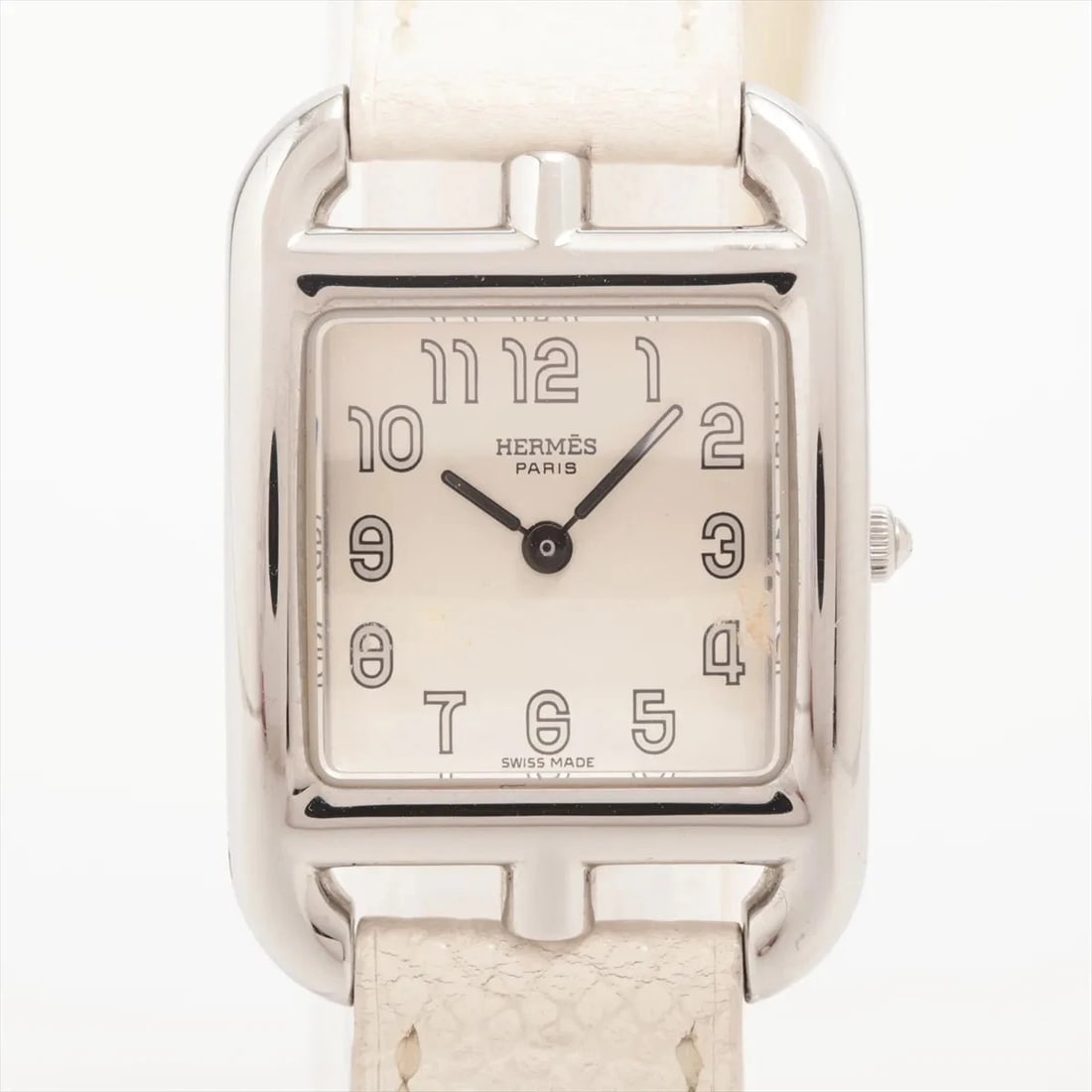 HERMES CAPE COD SS & LEATHER QZ SILVER WATCH: Hermes Cape Cod Ss & Leather Qz Silver Watch Brand: Hermes Type/Style: Wristwatch Material: SS & Leather Color: Dial Color Silver Size: Case:W0.8 x H1.2inch / W23 x H35 Circumference of Wrist:5.9inch 