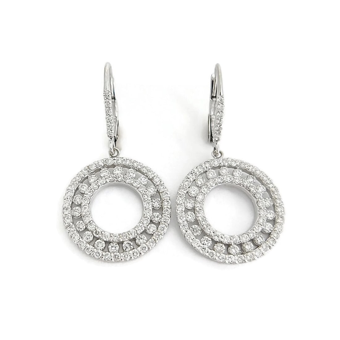 ROUND FILIGREE DIAMOND EARRINGS 14K WHITE GOLD: Round Filigree Diamond Earrings 14K White Gold Brand: Unbranded Type/Style: Earrings Material: 14K White Gold, Main Stone Natural Color: Silver Size: Length: 1.5 inches Width: 19.8 mm Accessories: