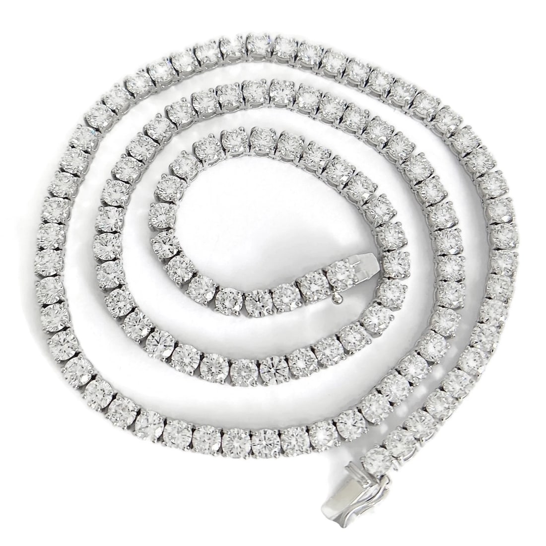 ROUND LAB-CREATED DIAMOND TENNIS NECKLACE 14K WHITE GOLD: Round Lab-Created Diamond Tennis Necklace 14K White Gold Brand: Unbranded Type/Style: Necklace Material: 14K White Gold,, Main Stone Lab-Created Color: White Size: Length: 18 inches Width: 4.1 mm