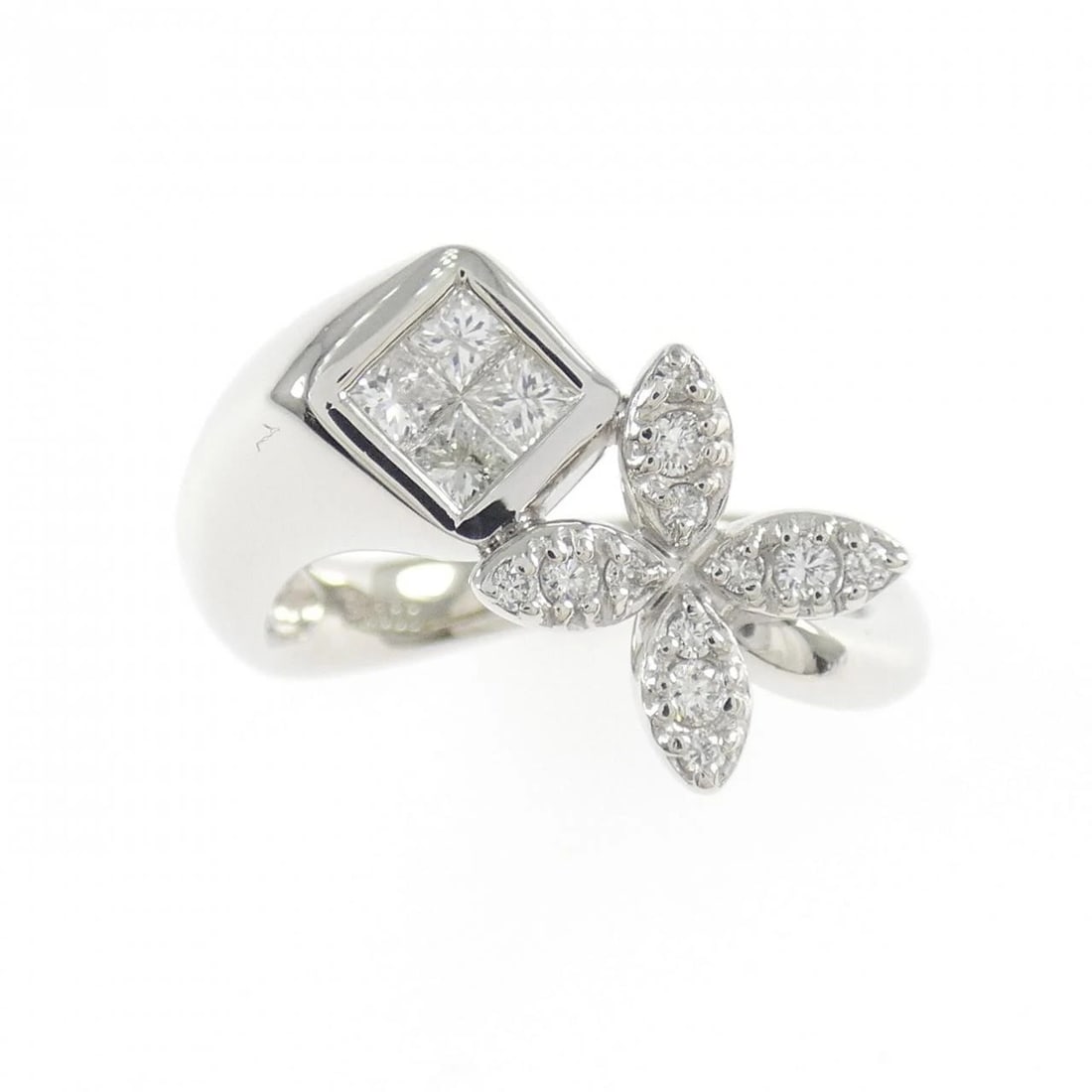 PT900 DIAMOND RING - 2