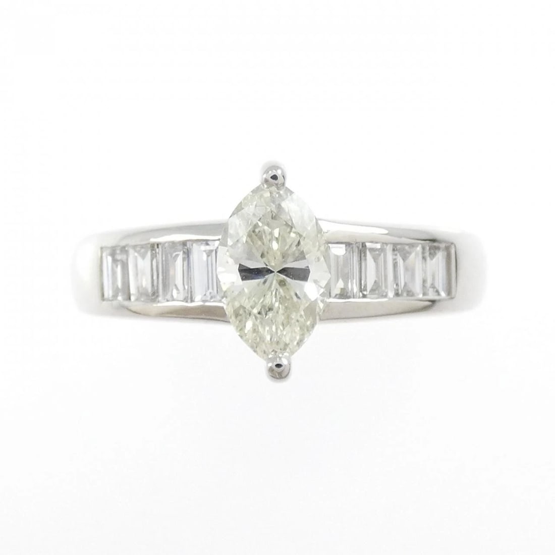 PT900 DIAMOND RING - 2