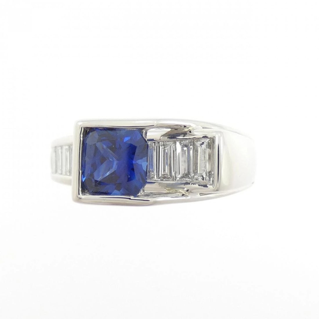PT900 SAPPHIRE RING - 2