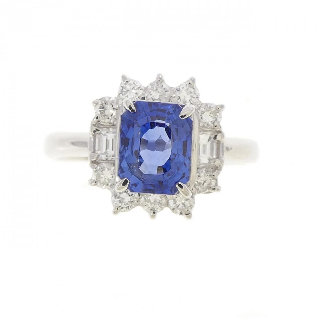 PT900 SAPPHIRE RING - 2