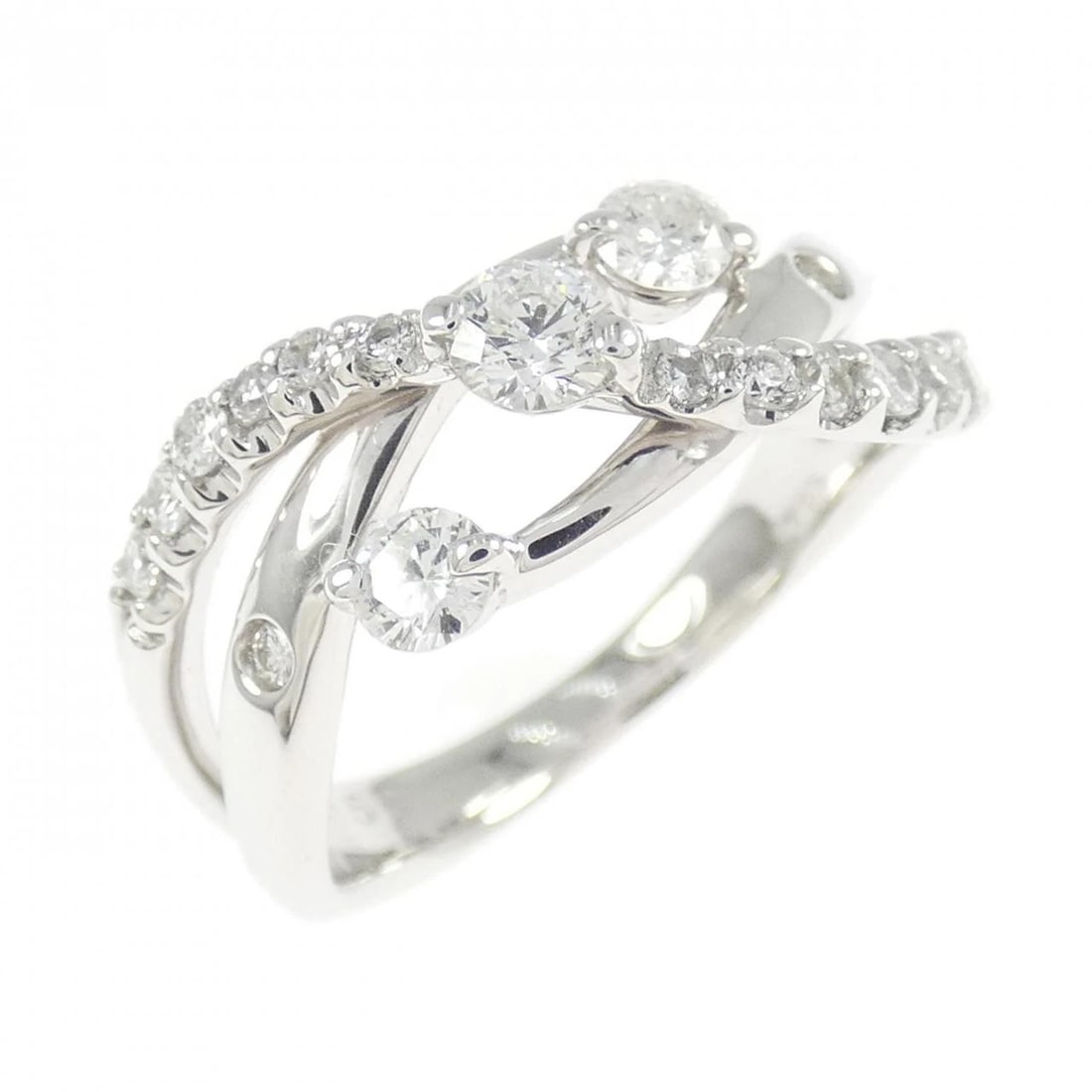 K18WG DIAMOND RING: K18WG Diamond Ring Brand: Unbranded Type/Style: Diamond Ring Material: K18 white gold, Color: white gold Size: US6 1/4 Accessories: None Accessories Notice: When purchasing pre-owned goods, please