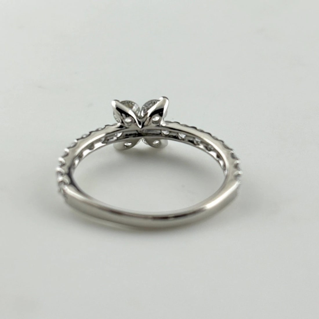 MELEE DIAMOND DESIGN RING - 3