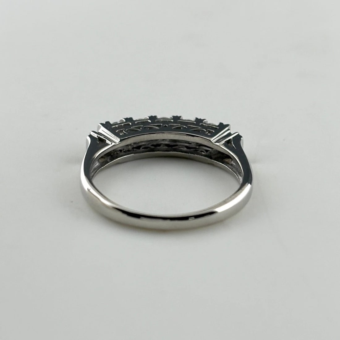 MELEE DIAMOND DESIGN RING - 2