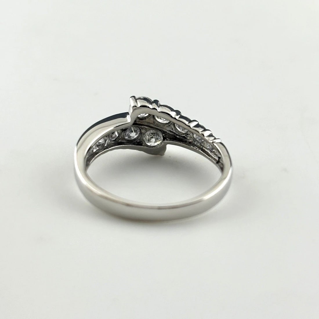 MELEE DIAMOND DESIGN RING - 2