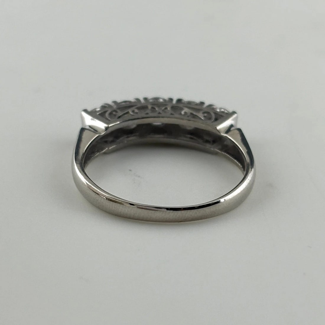 MELEE DIAMOND DESIGN RING - 2