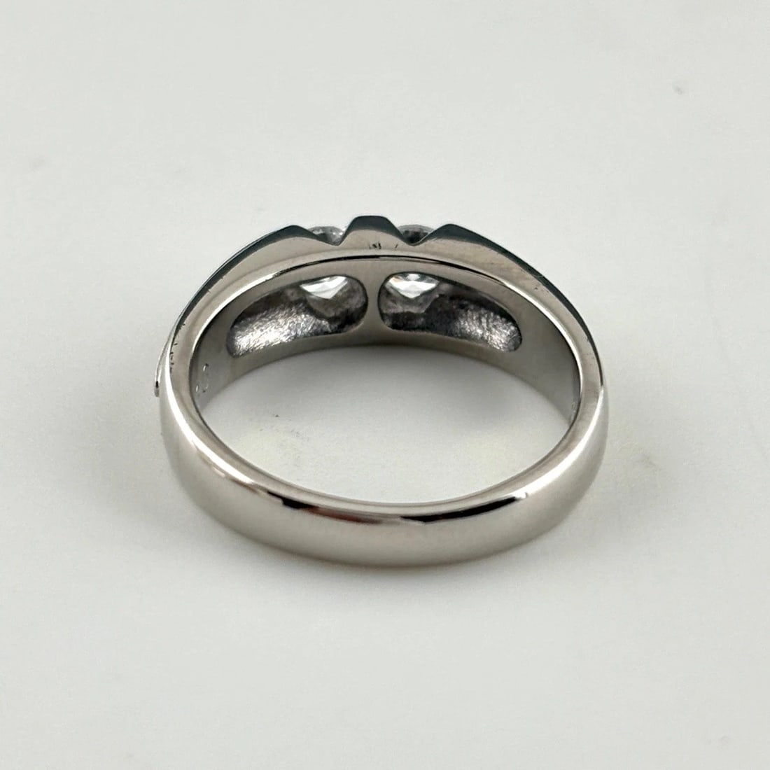 MELEE DIAMOND DESIGN RING - 3