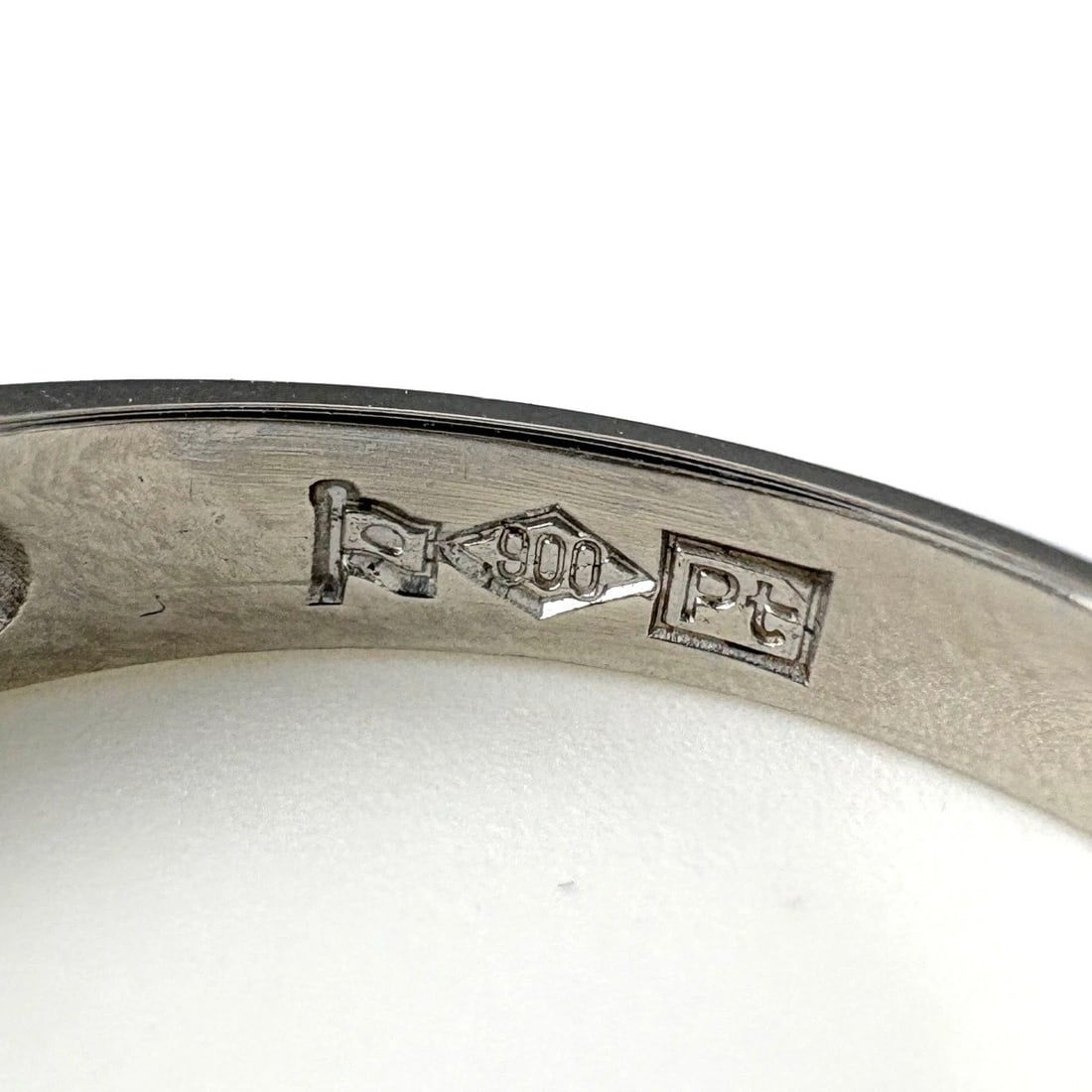 MELEE DIAMOND DESIGN RING - 4