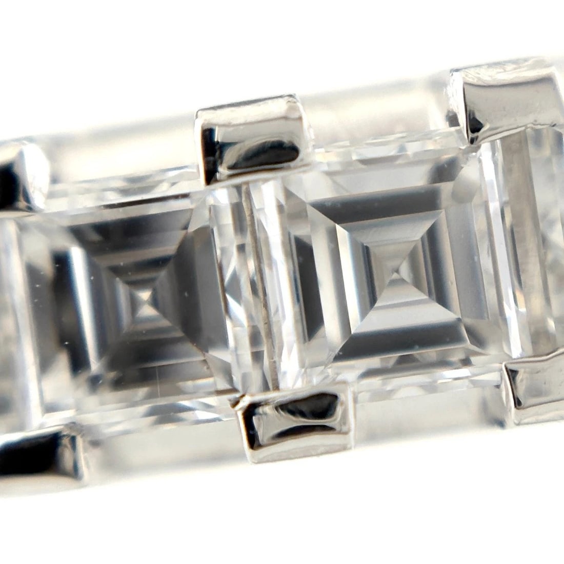 MELEE DIAMOND DESIGN RING - 2