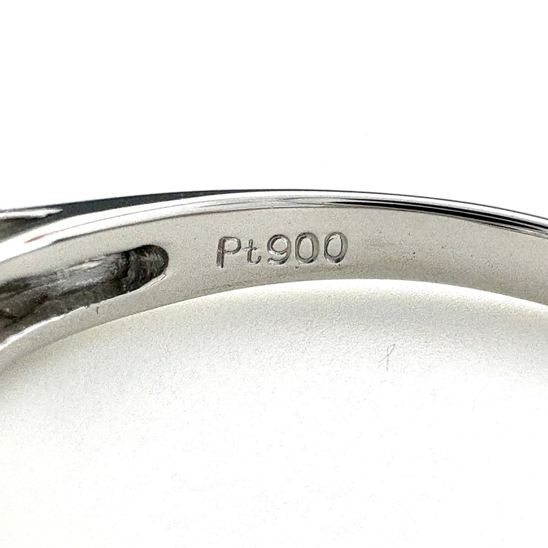 MELEE DIAMOND DESIGN RING - 3