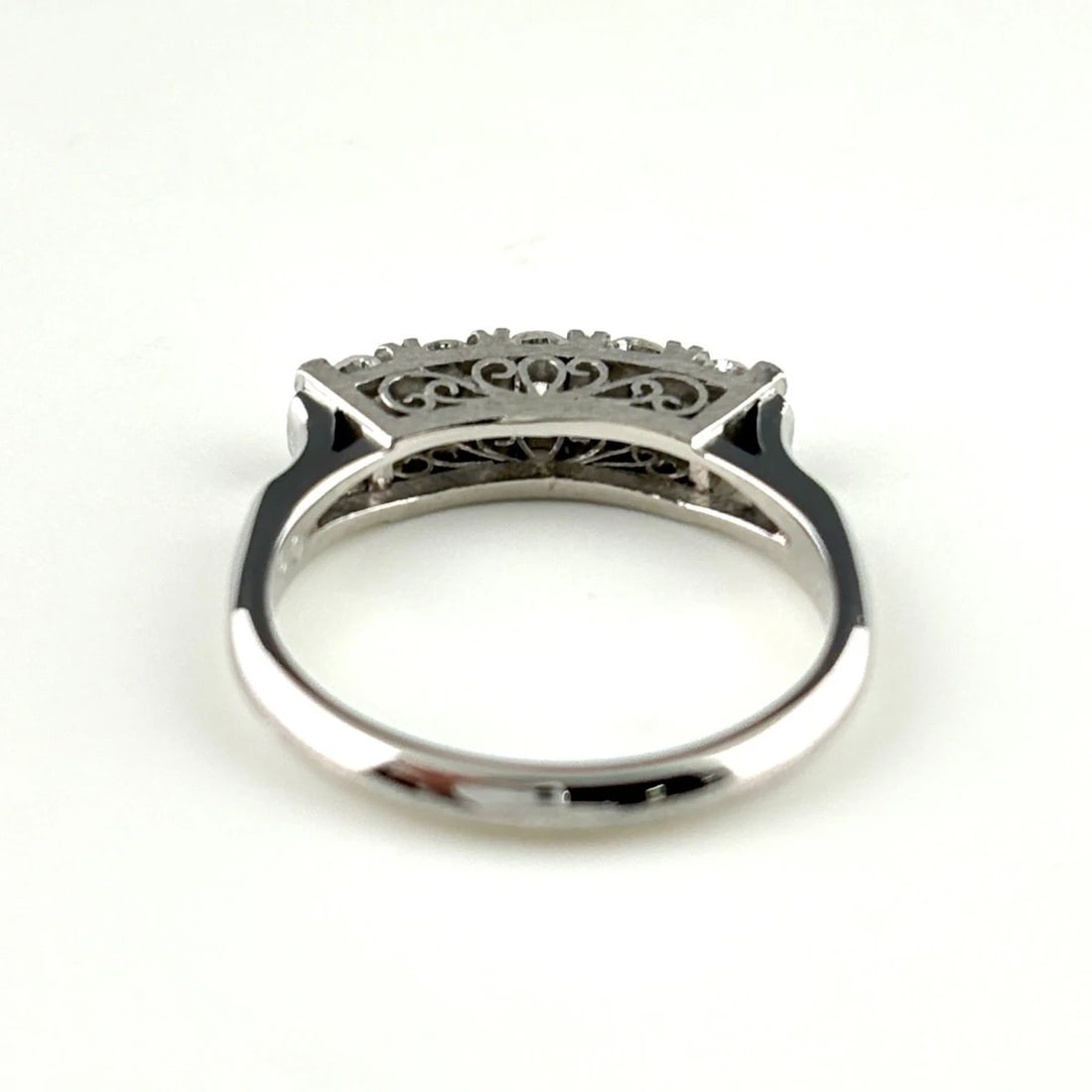 MELEE DIAMOND DESIGN RING - 4