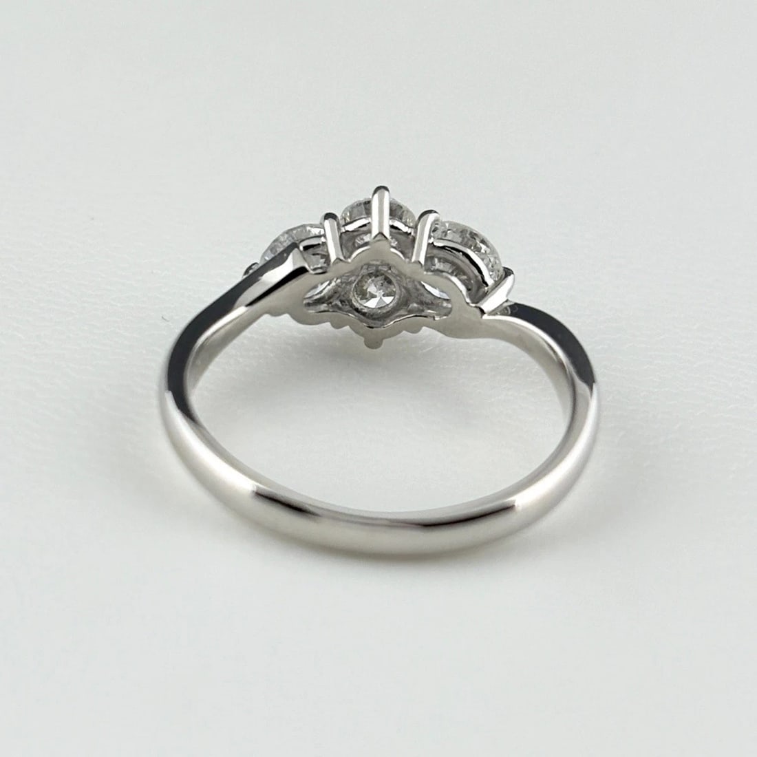 MELEE DIAMOND DESIGN RING - 3