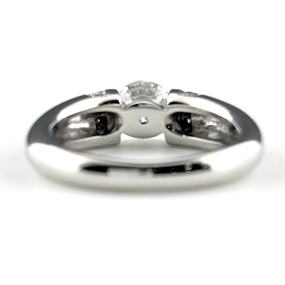 DIAMOND DESIGN PLATINUM RING - 4
