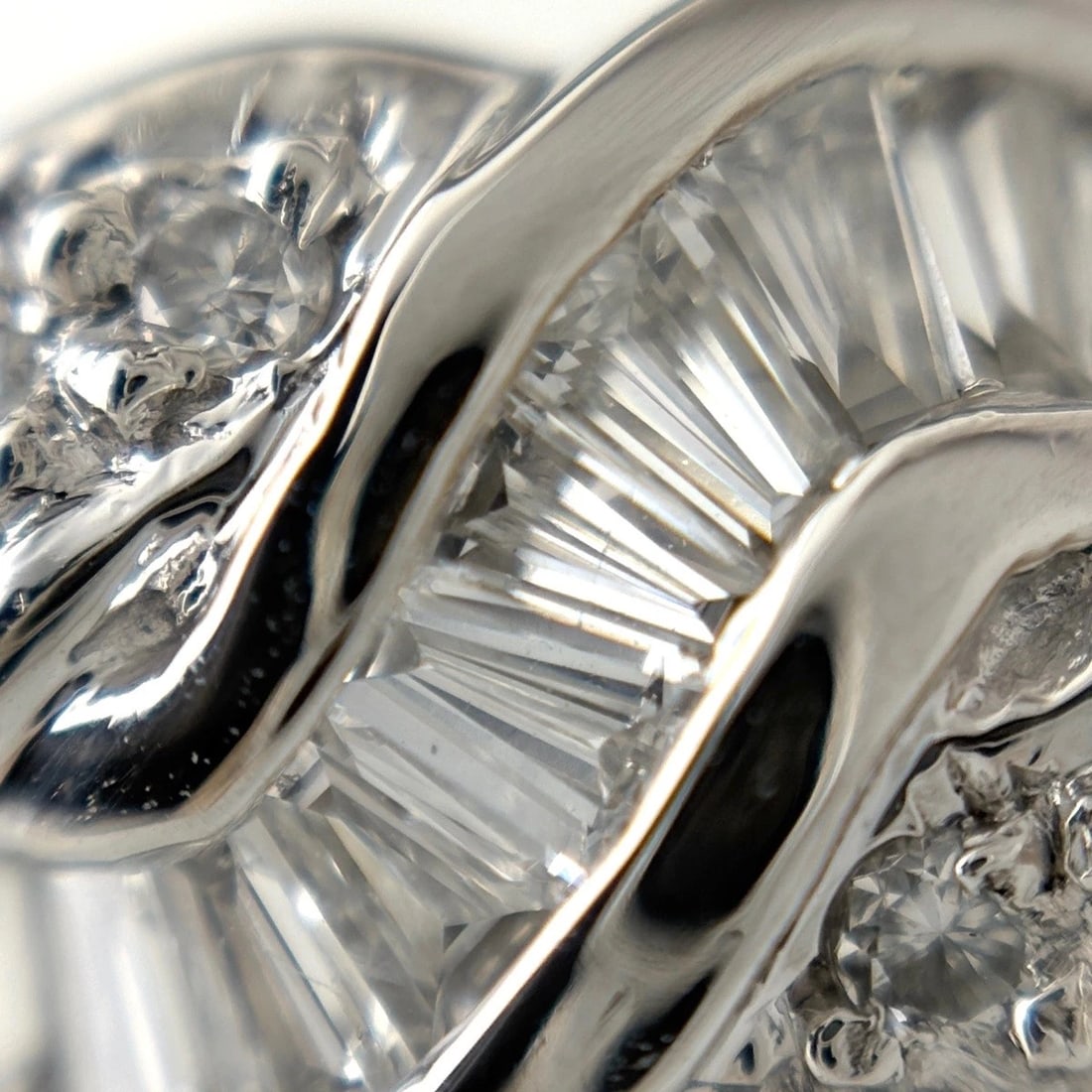 MELEE DIAMOND DESIGN RING - 2
