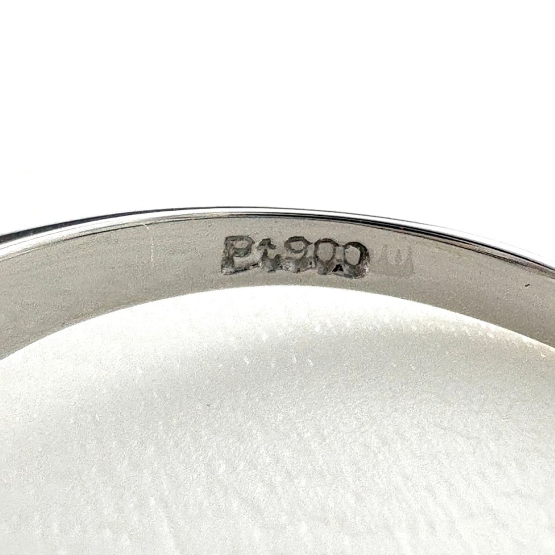 MELEE DIAMOND DESIGN RING - 4