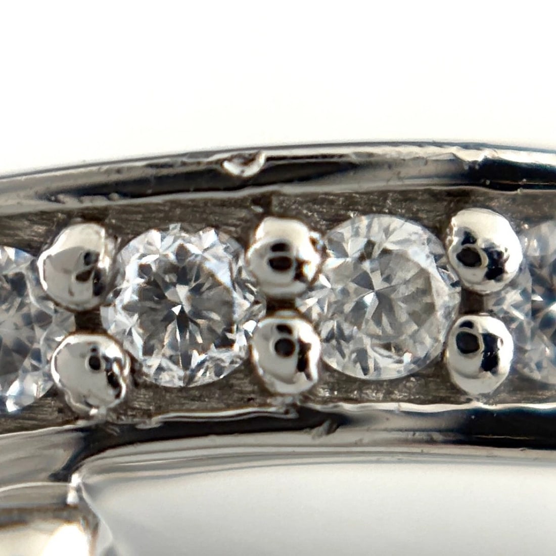 MELEE DIAMOND DESIGN RING - 3