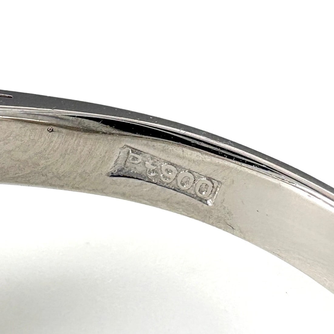 DIAMOND DESIGN RING PLATINUM - 4