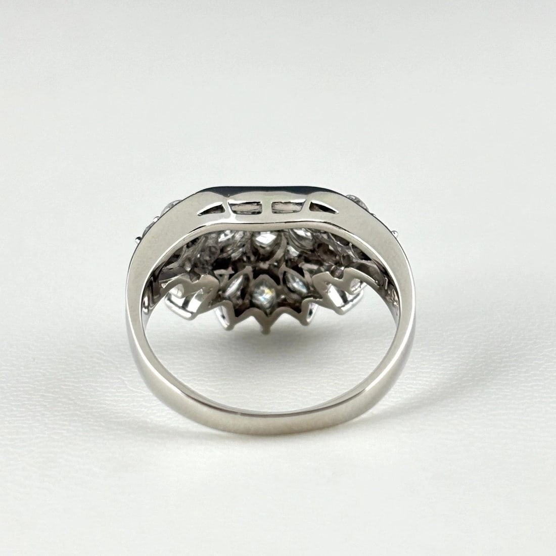 MELEE DIAMOND DESIGN RING - 4
