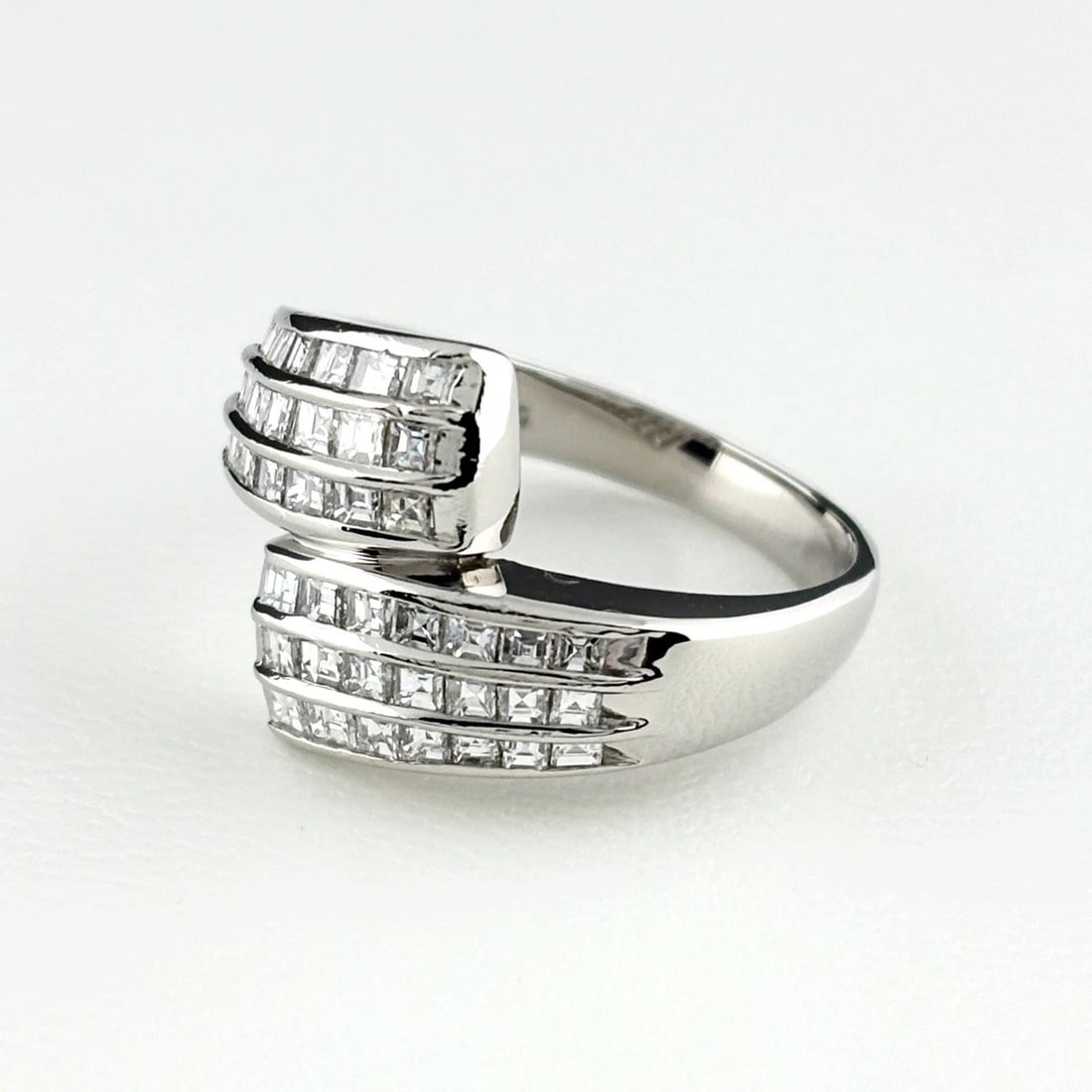 MELEE DIAMOND DESIGN RING - 2