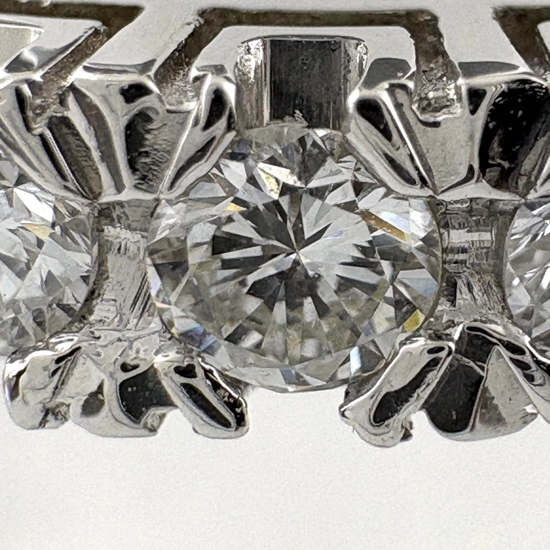 MELEE DIAMOND DESIGN RING - 2
