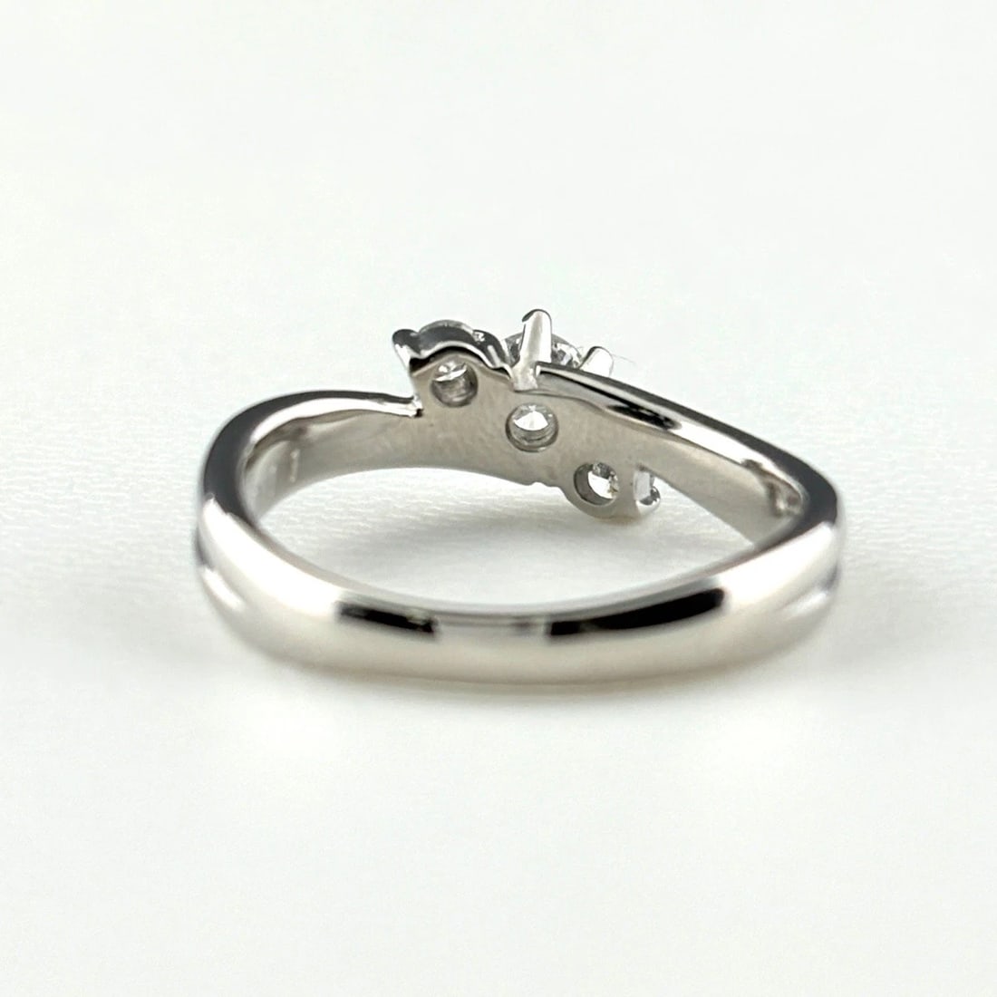 DIAMOND DESIGN RING PLATINUM - 3