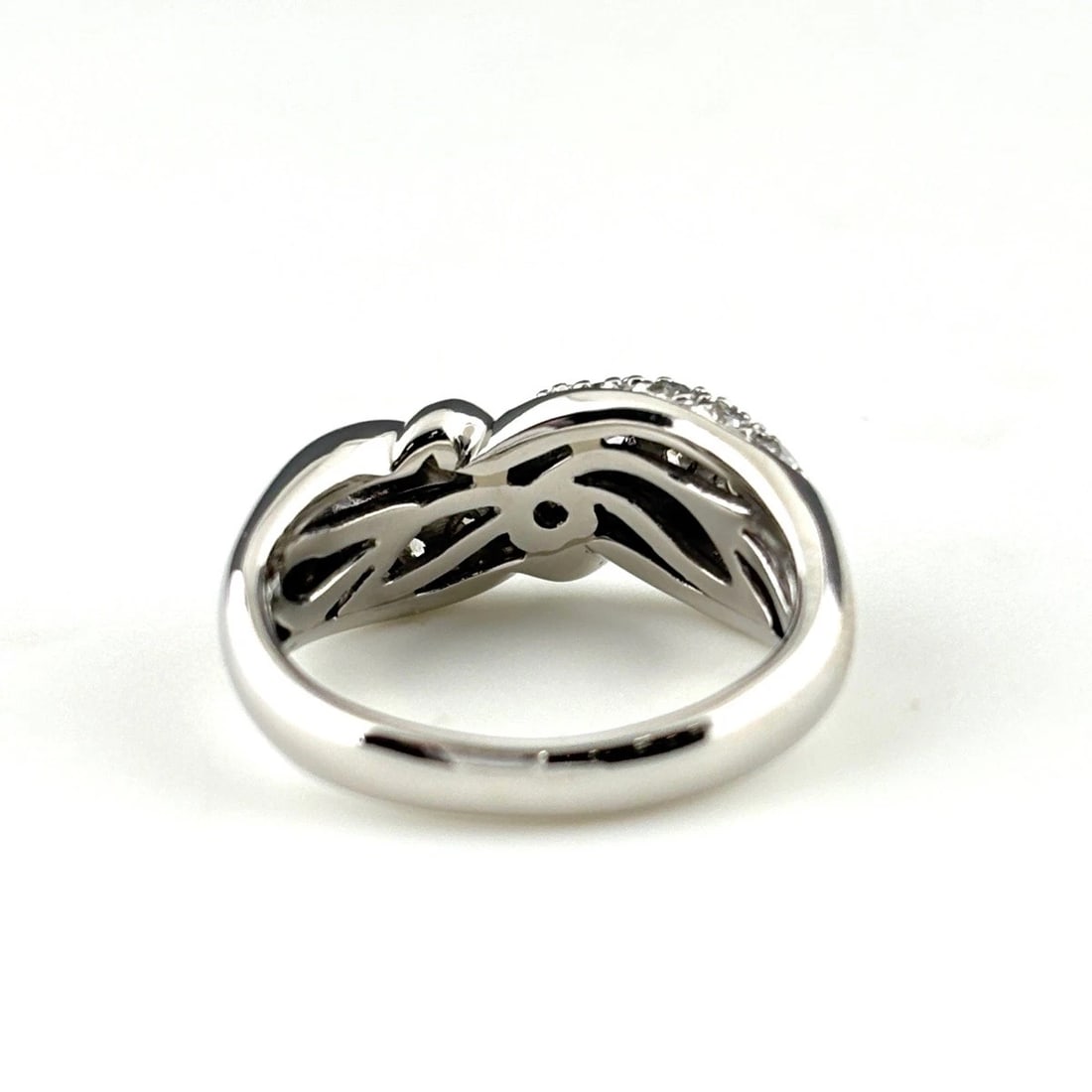 MELEE DIAMOND DESIGN RING - 4