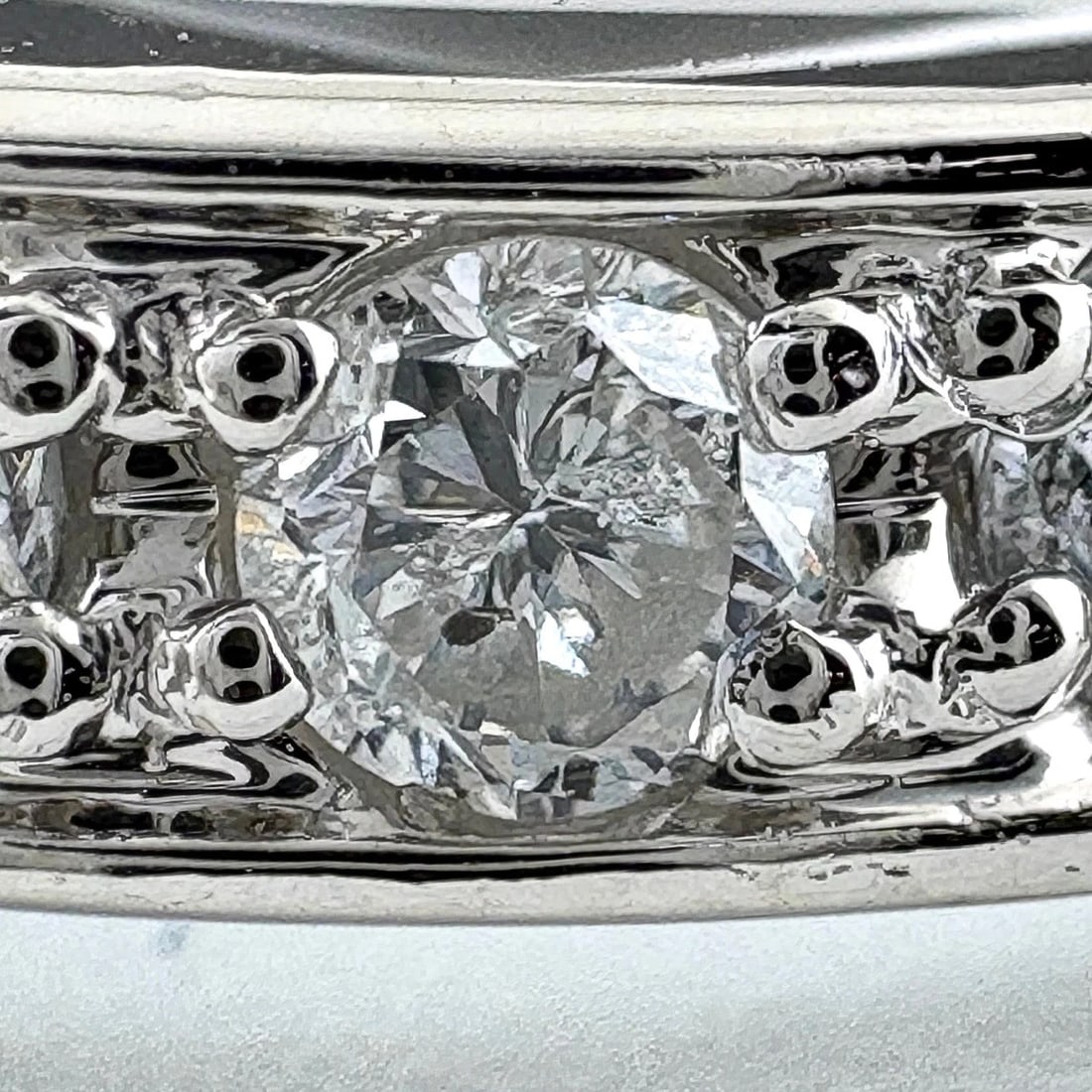 MELEE DIAMOND DESIGN RING - 2