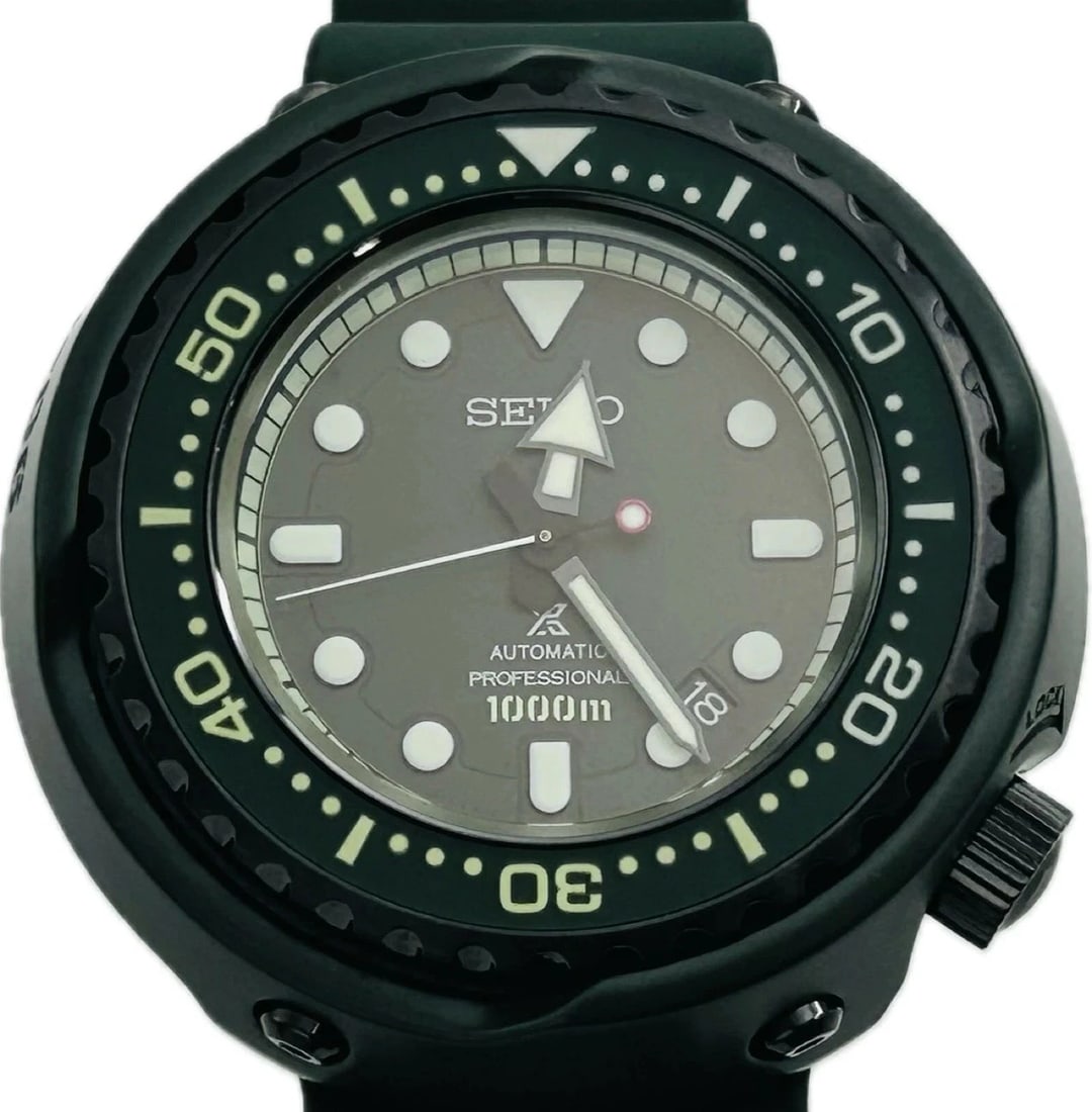 SEIKO WATCH PROSPEX MARINE MASTER ZAKU WATCH: Seiko Watch Prospex Marine Master Zaku Watch Brand: SEIKO Type/Style: Wristwatch Material: Stainless steel, ceramic Color: none Size: Case size: 52mm Wrist size: Approx. 20.5cm Accessories: None