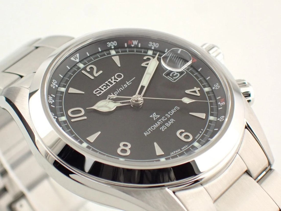 SEIKO WATCH PROSPEX ALPINIST AUTOMATIC WATCH: Seiko Watch Prospex Alpinist Automatic Watch Brand: SEIKO Type/Style: Wristwatch Material: SS Color: BLACK DIAL Size: Case size: 39.5mm Wrist size: 21cm Accessories: None Accessories Notic