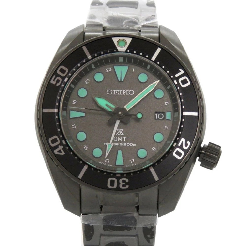 SEIKO WATCH PROSPEX SOLAR BLACK DIAL STAINLESTEEL WATCH: Seiko Watch Prospex Solar Black Dial Stainlesteel Watch Brand: SEIKO Type/Style: Wristwatch Material: SS Color: BLACK DIAL Size: Case size: 45mm Wrist size: Approx. 21cm Accessories: None