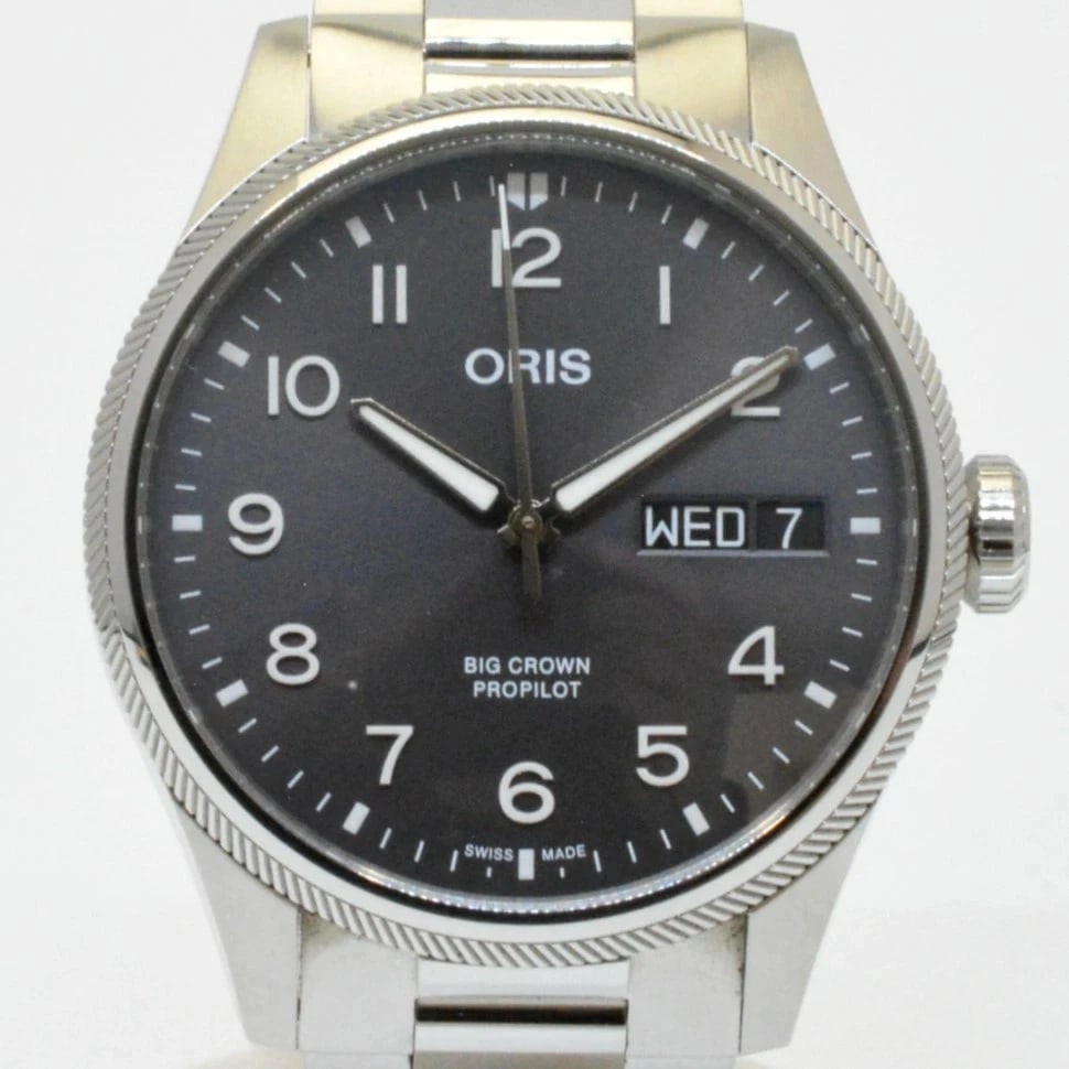 ORIS WATCH 01 BIG CROWN PROPILOT DAY WATCH: Oris Watch 01 Big Crown Propilot Day Watch Brand: ORIS Type/Style: Wristwatch Material: SS Color: GRAY Size: Case size: 44mm Wrist size: Approx. 20cm Accessories: None Accessories Notice:
