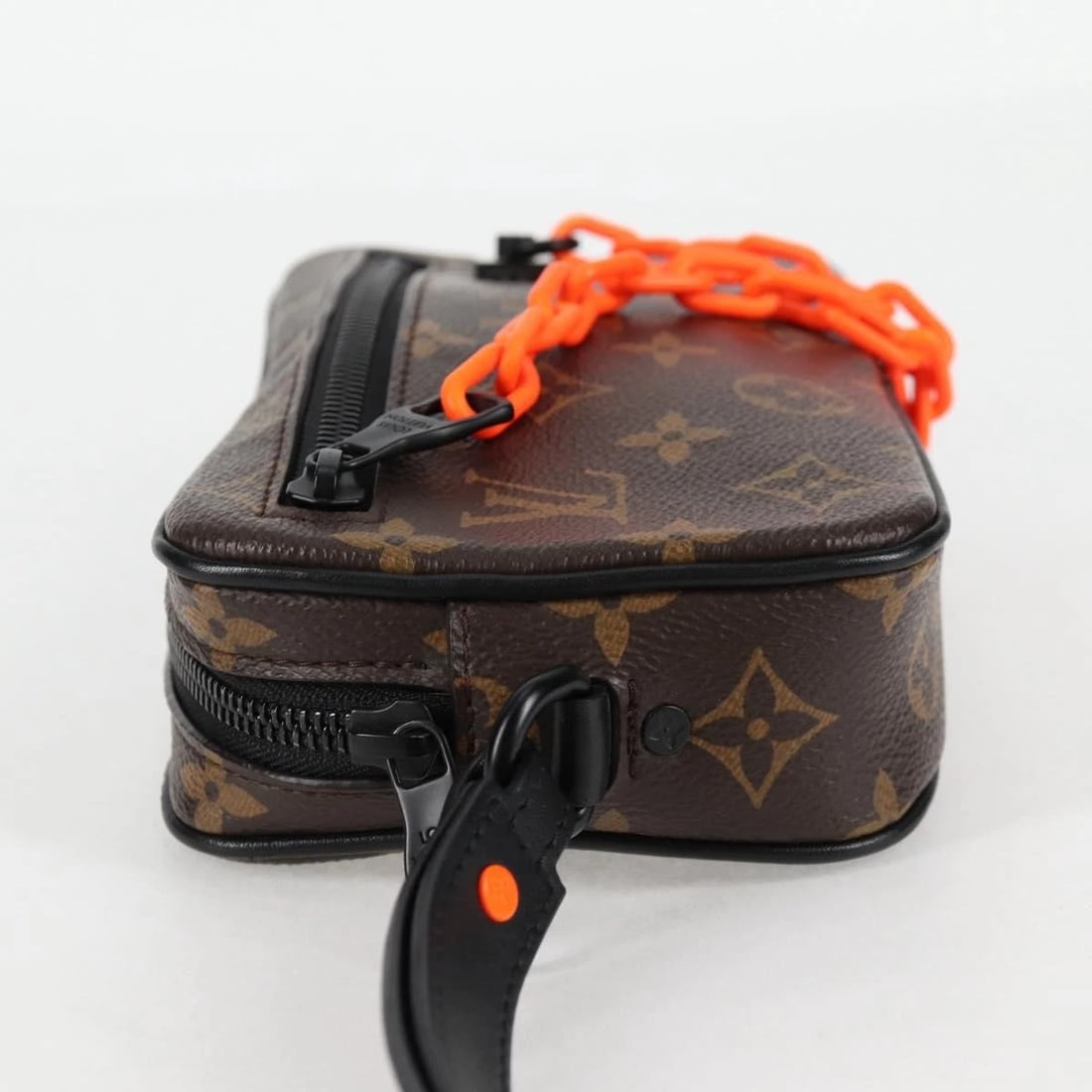 LOUIS VUITTON MONOGRAM SOLAR POWERED RAY - 4