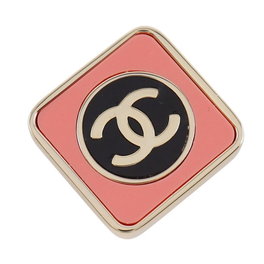 CHANEL COCO MARK RING SILVER METALLIC: CHANEL COCO Mark Ring Silver metallic Brand: CHANEL Type/Style: Ring Material: Silver metallic, Color: Silver Size: 7.2(US Size) Accessories: None Accessories Notice: When purchasing pre-owned goods,