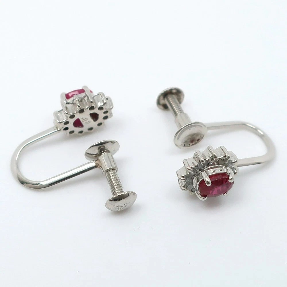 EARRING PT900PLATINUM/RUBY/DIAMOND: Earring Pt900Platinum/Ruby/diamond Brand: no brand Type/Style: Earring Material: Pt900Platinum, Main Stone Ruby Color: Silver Size: Size(CM) 13.0mm x 6mm Accessories: None Accessories Notice: When