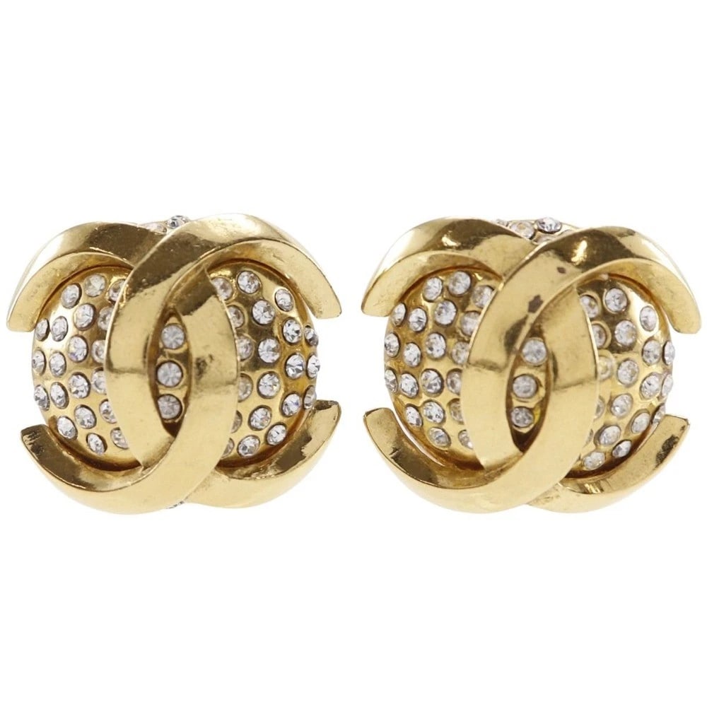 CHANEL COCO MARK EARRING PLATED GOLD: CHANEL COCO Mark Earring Plated Gold Brand: CHANEL Type/Style: Earring Material: Plated Gold, Color: Gold Size: Size(CM) 25mm x 29mm Accessories: None Accessories Notice: When purchasing pre-owned
