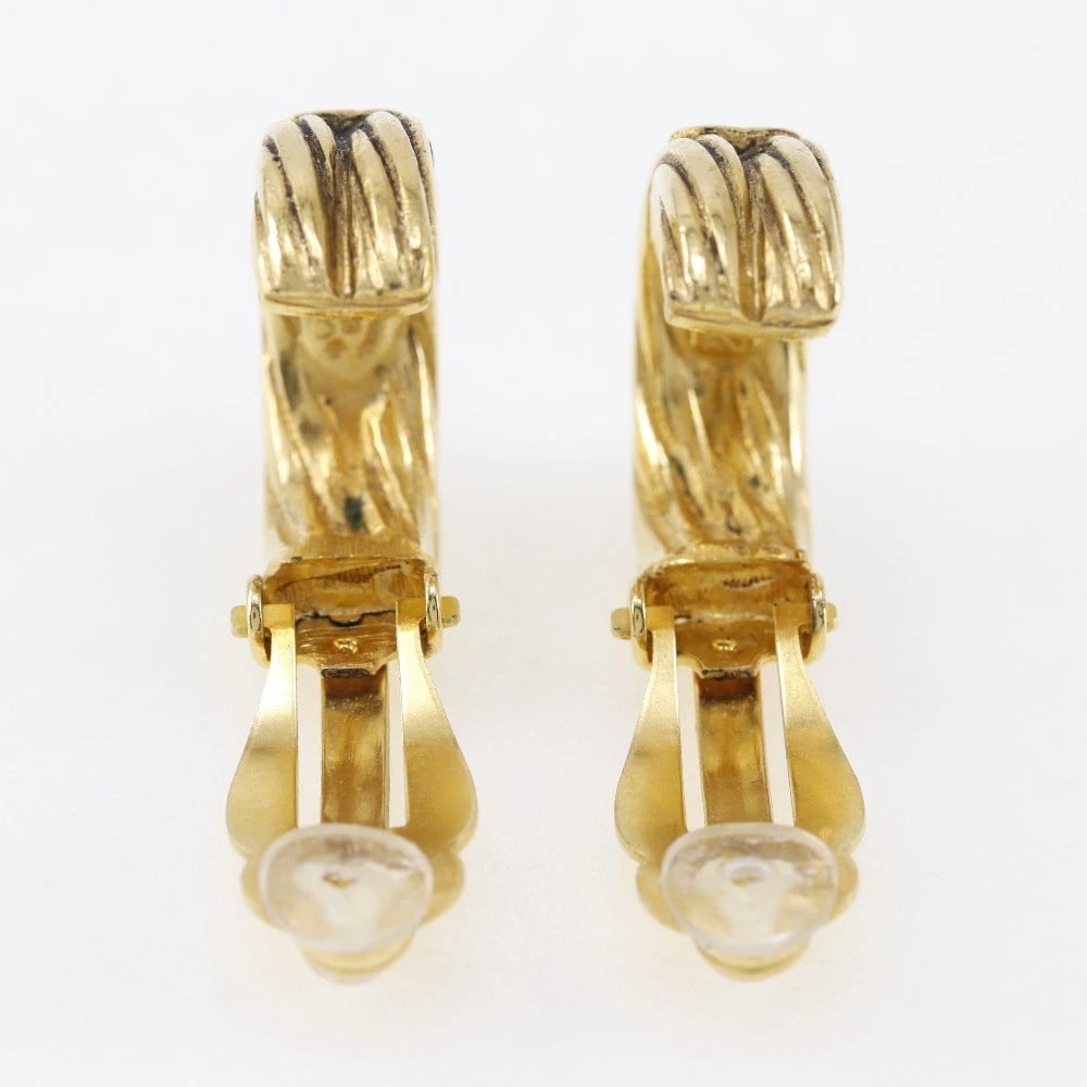 CHANEL COCO MARK EARRING LOOP PLATED GOLD: CHANEL COCO Mark Earring loop Plated Gold Brand: CHANEL Type/Style: Earring Material: Plated Gold, Color: Gold Size: Size(CM) 21mm x 7mm Accessories: None Accessories Notice: When purchasi