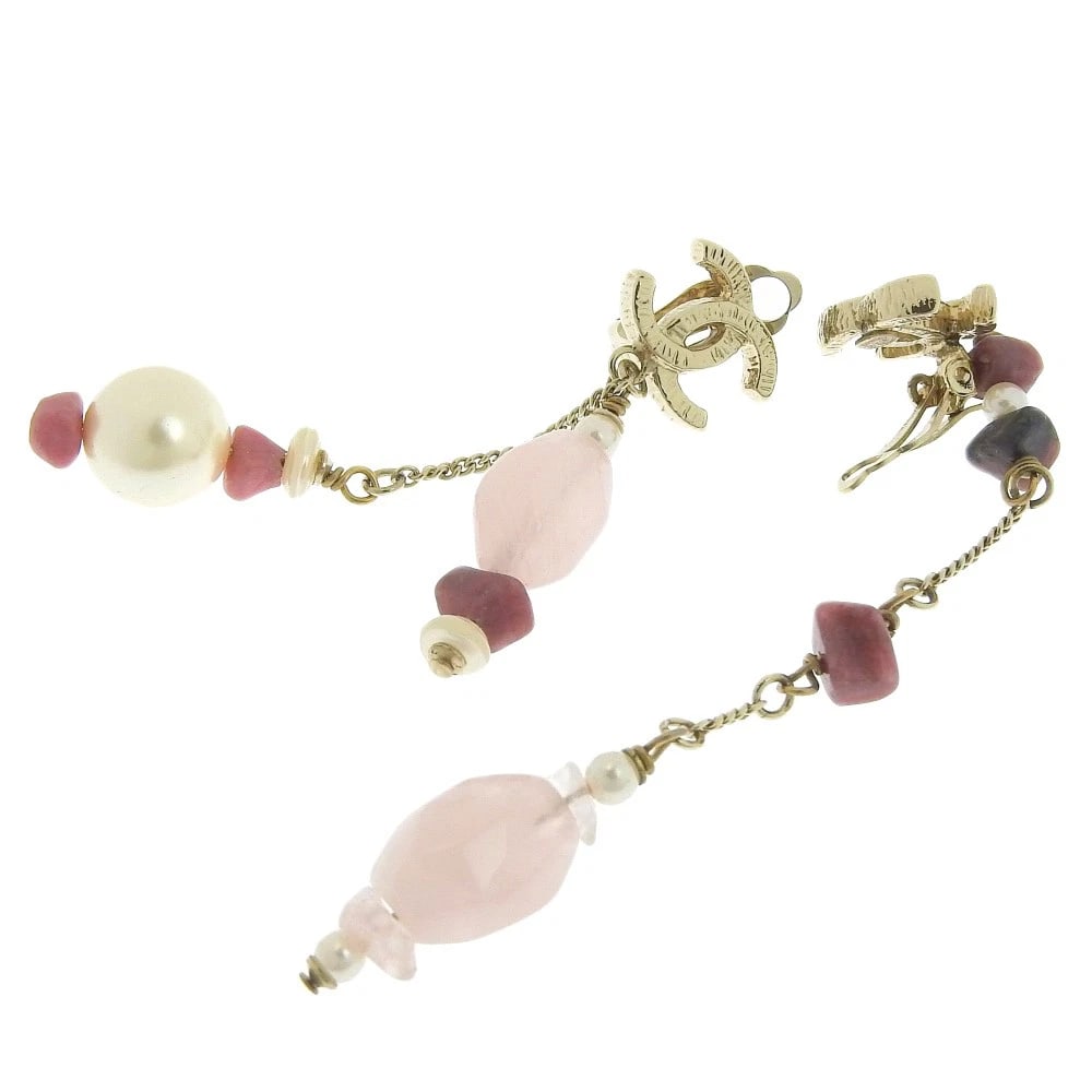 CHANEL COCO MARK EARRING: CHANEL COCO Mark Earring Brand: CHANEL Type/Style: Earring Material: metallic, Color: None Size: Size(CM) 105/67mm x 15/15mm Accessories: None Accessories Notice: When purchasing pre-owned goods,